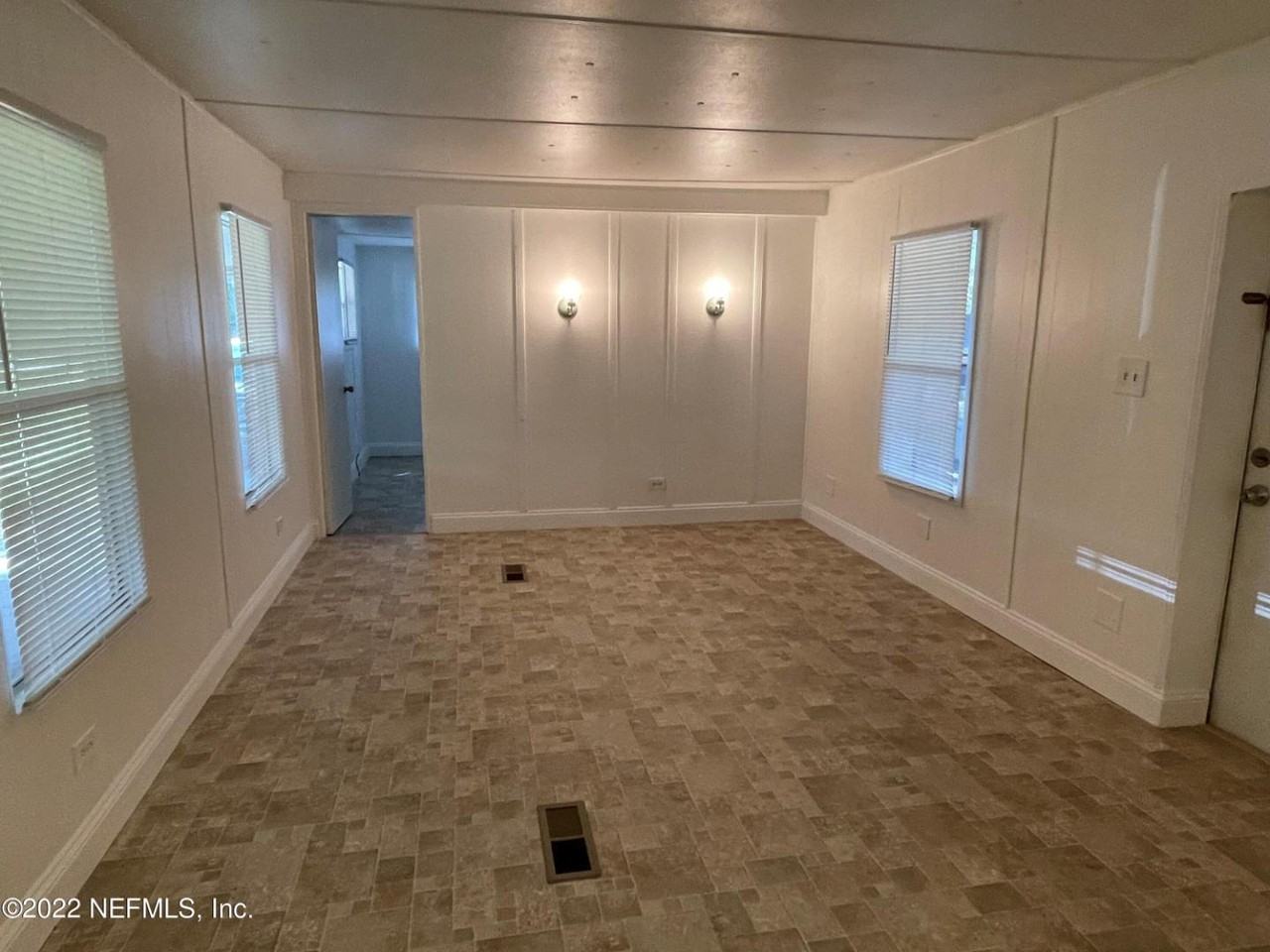 105 Iron Ave - Photo 3 of 36