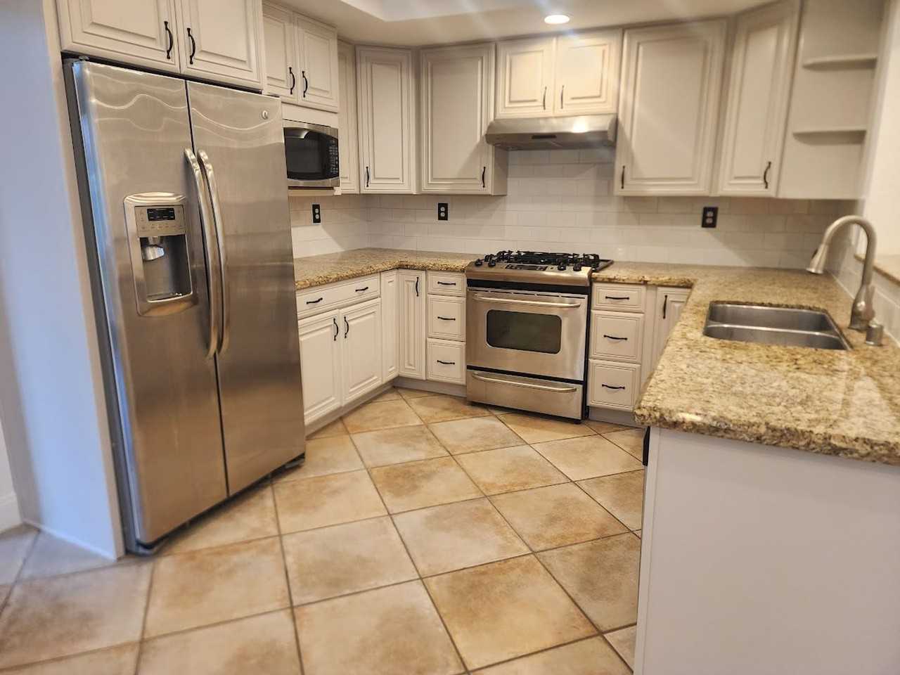 13972 Royal Melbourne Sq - Photo 7 of 30