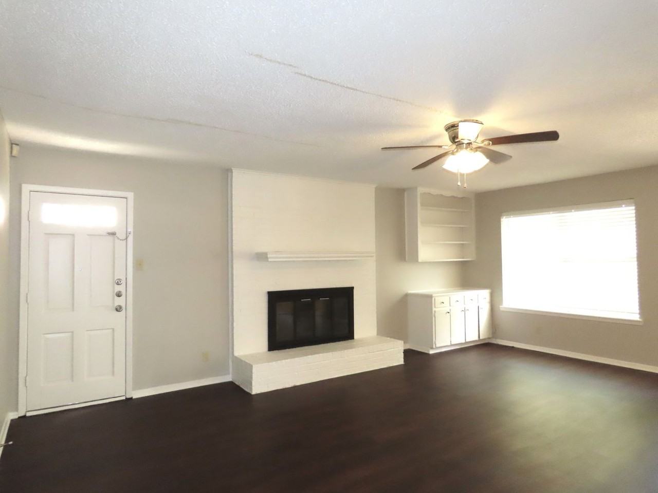 418 Boyd Ln - Photo 5 of 36