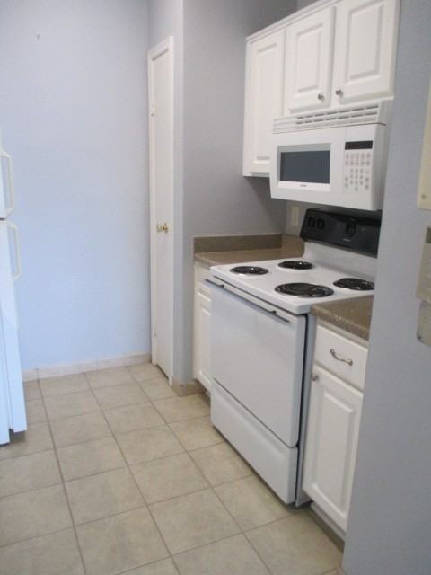 12166 Metric Blvd #215 - Photo 3 of 6