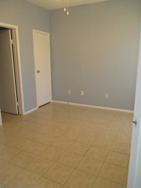 12166 Metric Blvd #215 - Photo 4 of 6