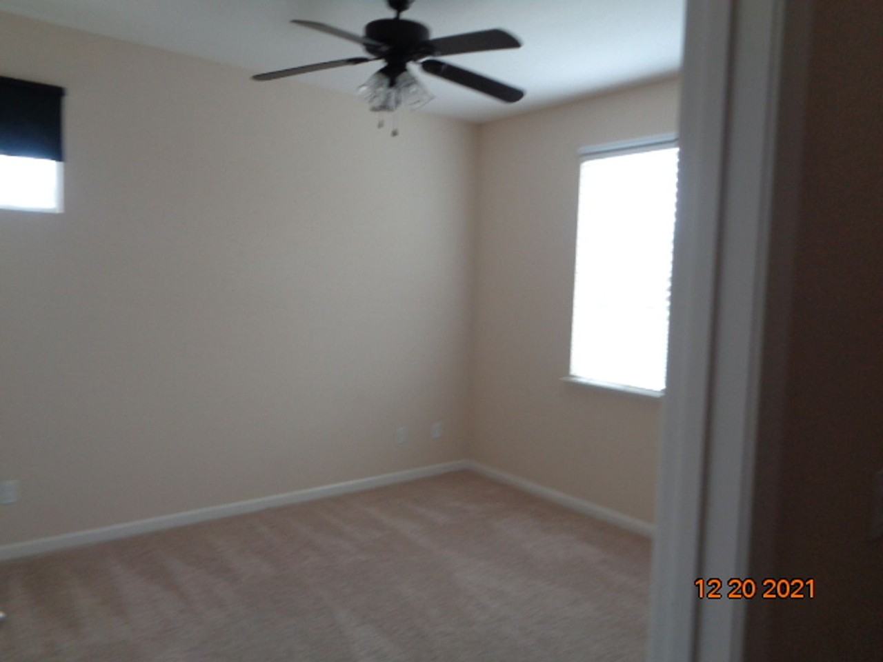 100 Alcove Way - Photo 3 of 18