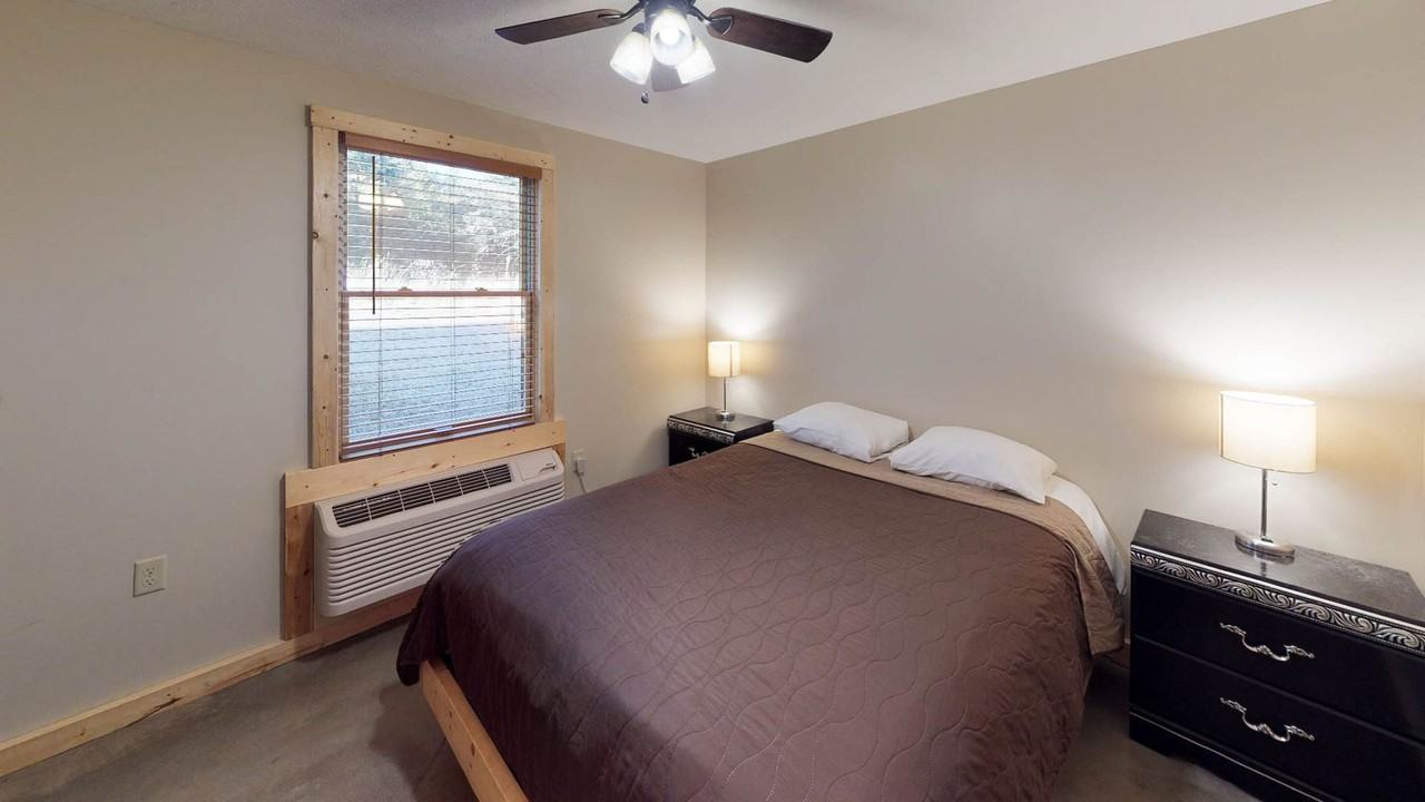 3710 Farnum Creek Rd - Photo 7 of 9