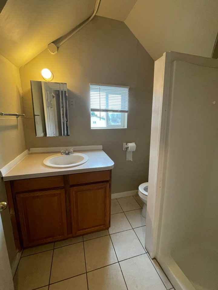 Cargill (1100 Borseth St) - Photo 3 of 8