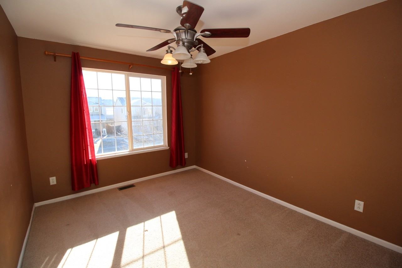 2312 Sage Grouse Lane - Photo 4 of 27