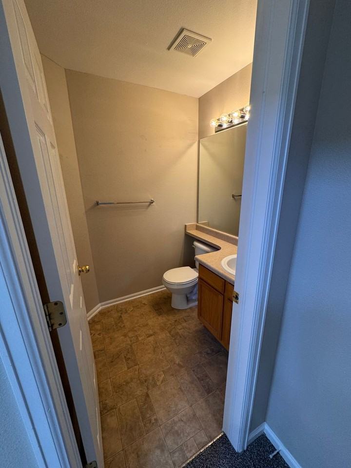 2312 Sage Grouse Lane - Photo 7 of 27