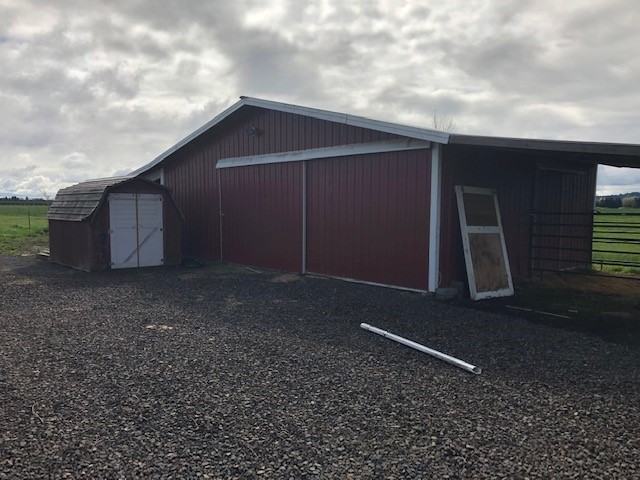 5825 Se Booth Bend Rd - Photo 3 of 20