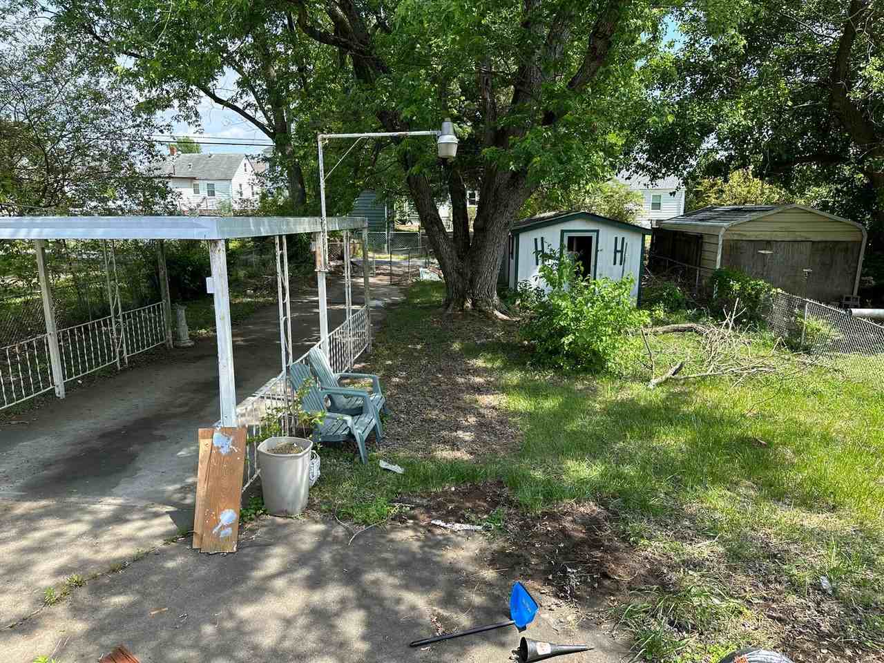1615 N 30th St - Photo 3 of 22