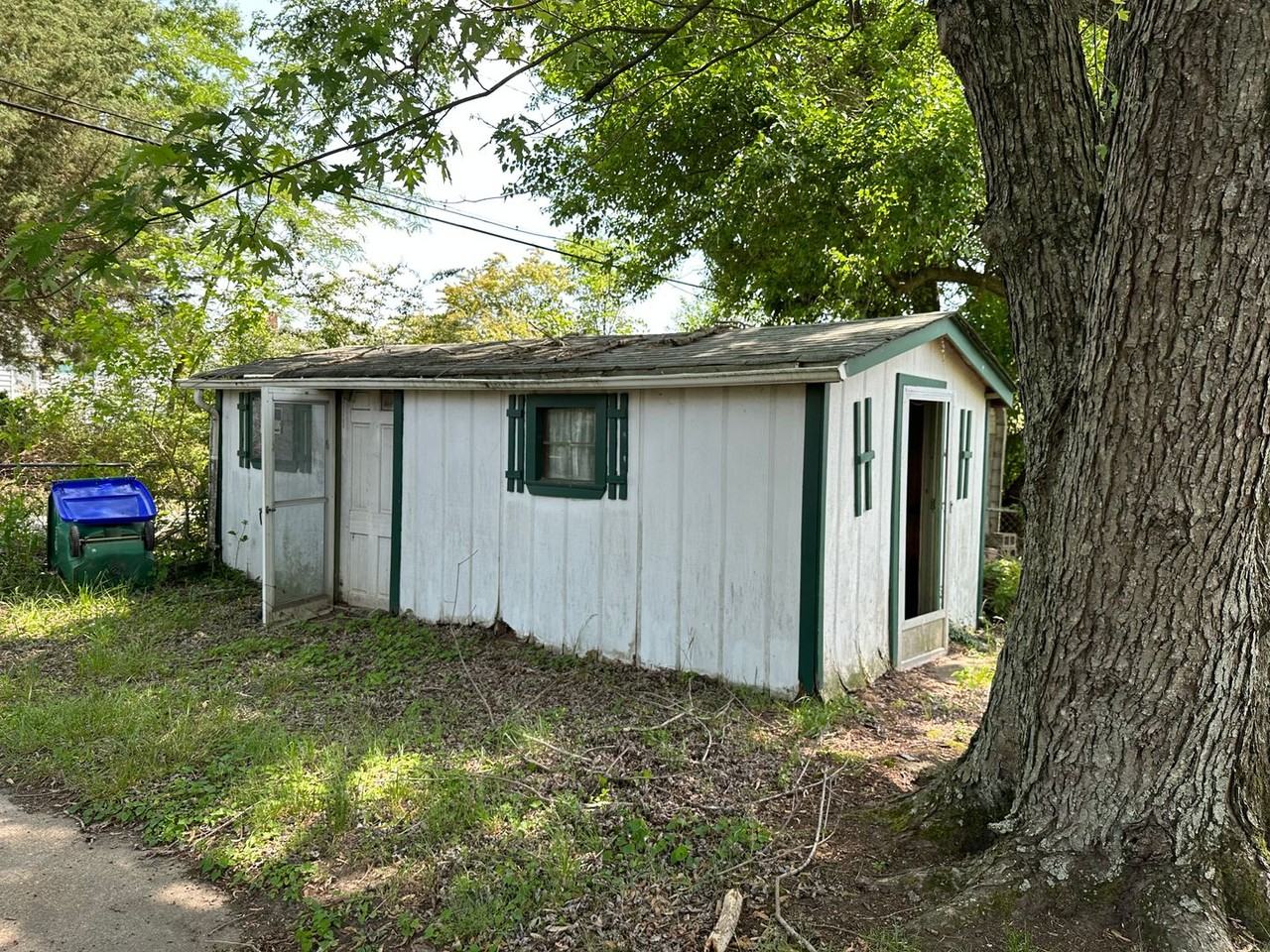 1615 N 30th St - Photo 6 of 22