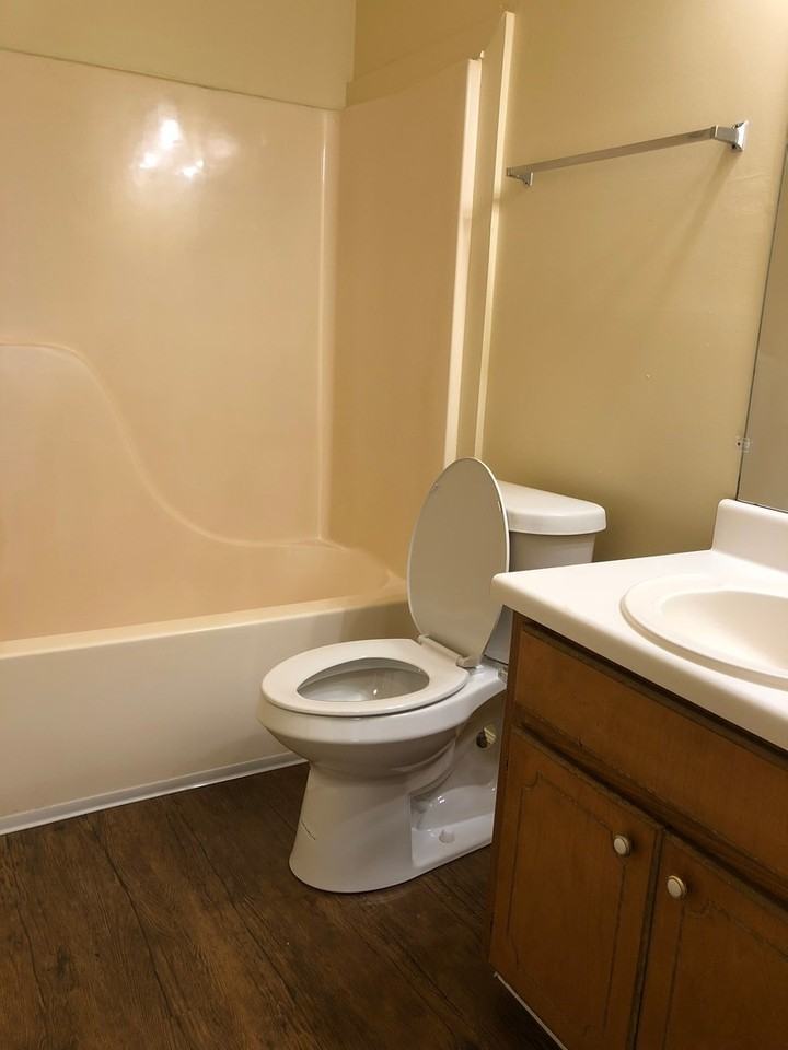 4769 Chariot Dr - Photo 4 of 7