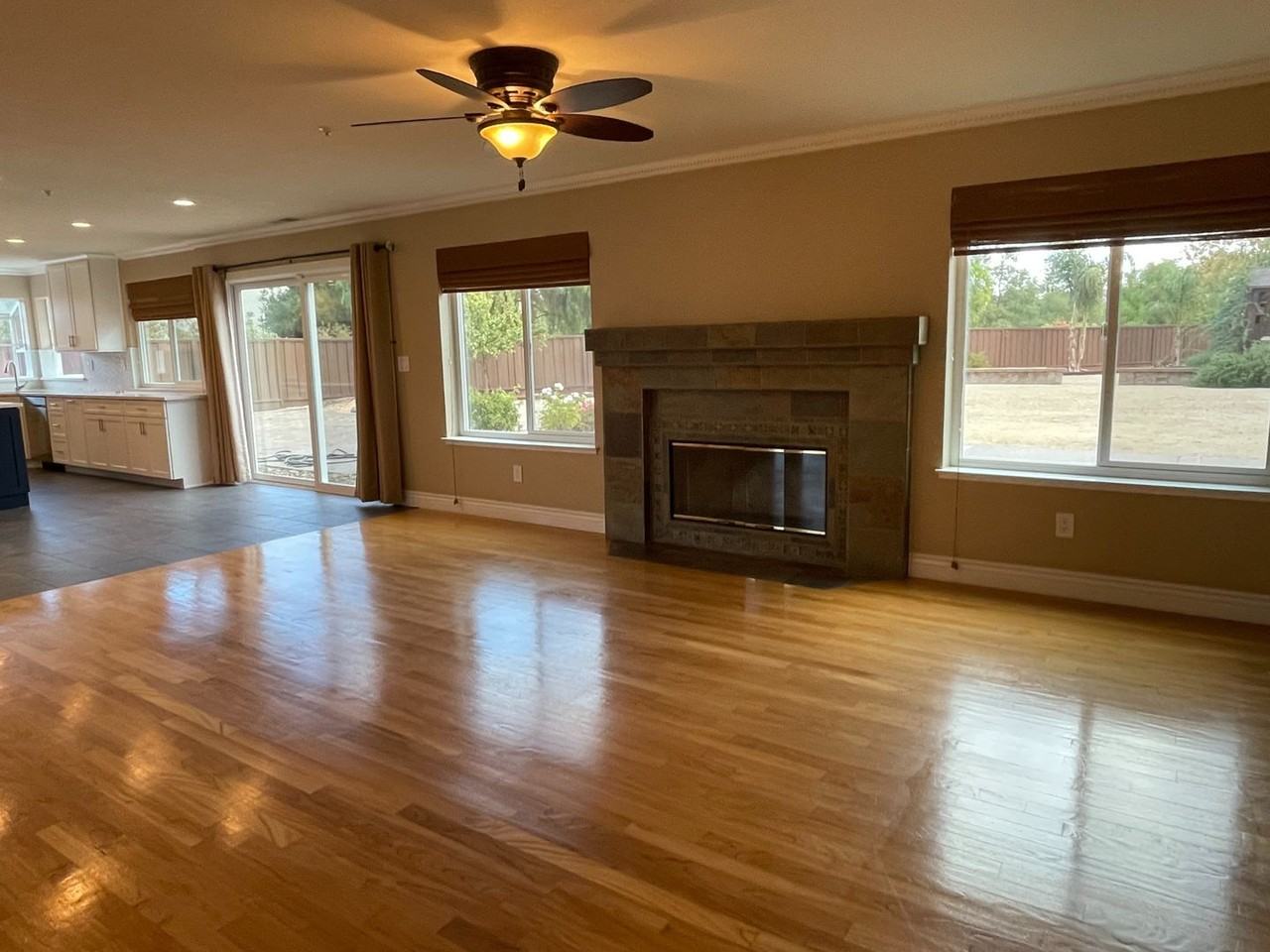 1393 Arrowhead Ave - Photo 5 of 26