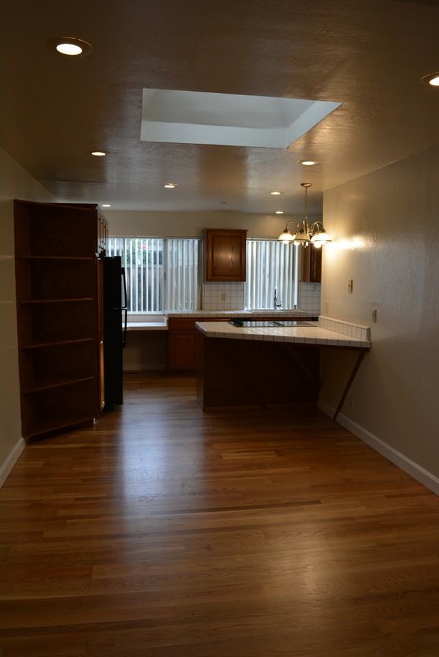 829 Rose Blossom Dr - Photo 7 of 17