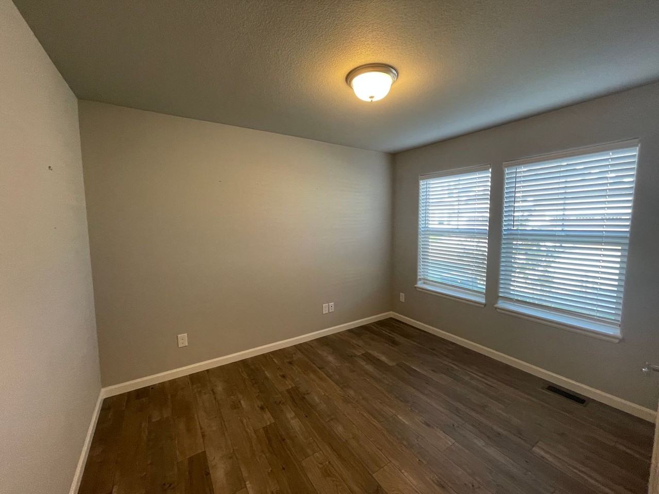 4428 Quartzite Pl - Photo 2 of 22