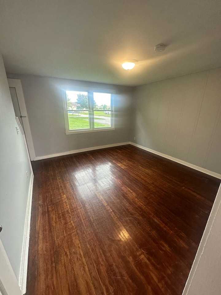 3 Benefield Pl #3 - Photo 3 of 11