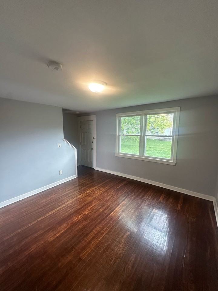 3 Benefield Pl #3 - Photo 2 of 11