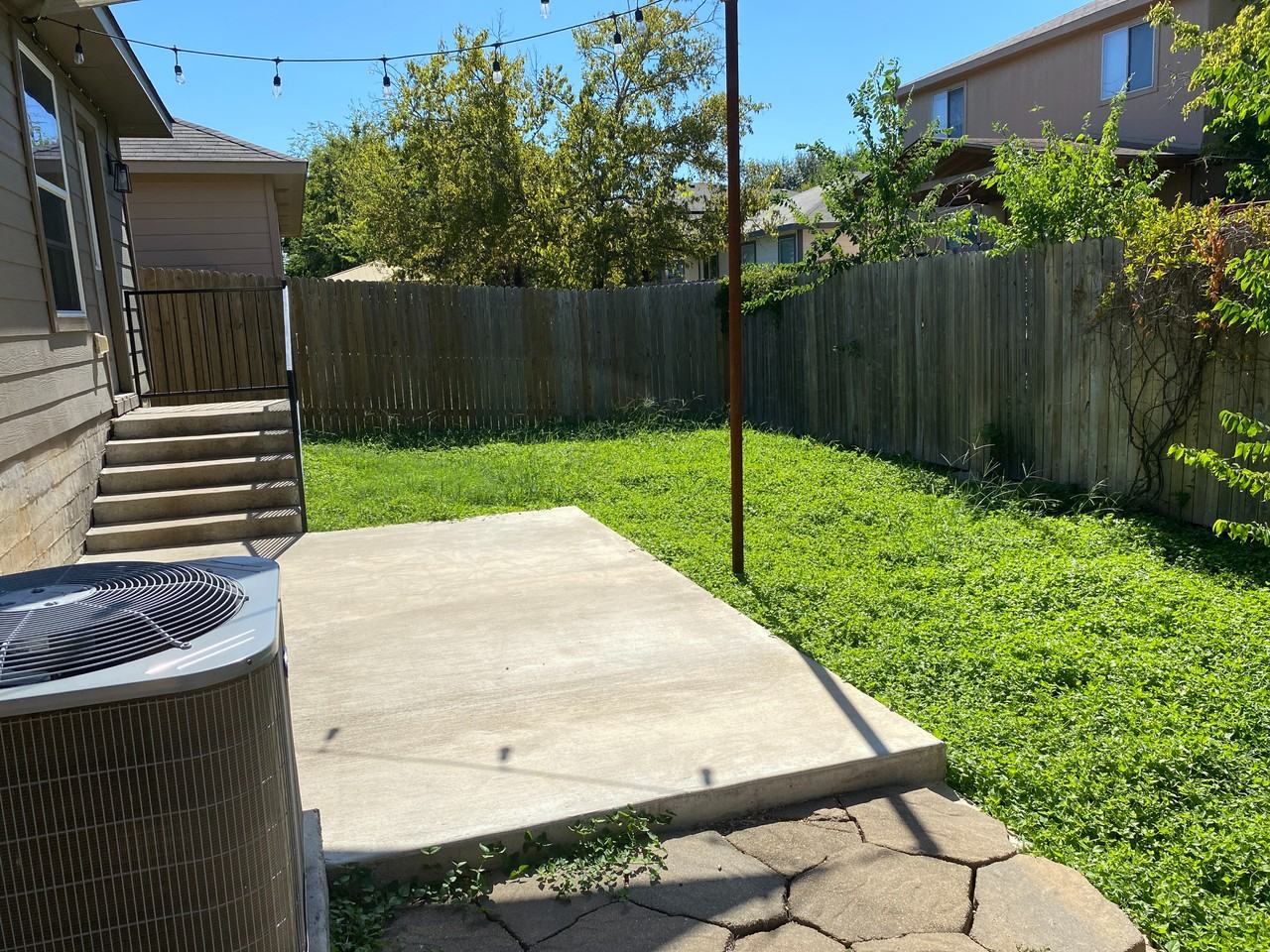 3306 Tilmon Ln - Photo 4 of 26