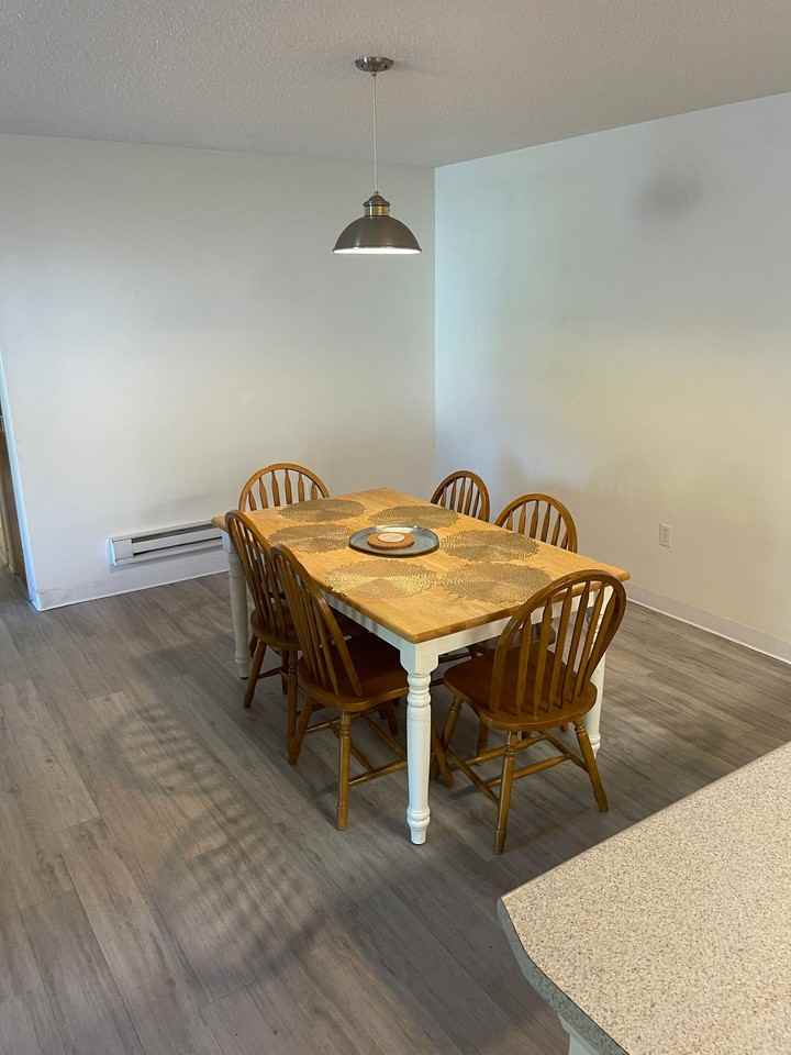 PIONEER BLUFF APARTMENTS - Photo 2 of 6