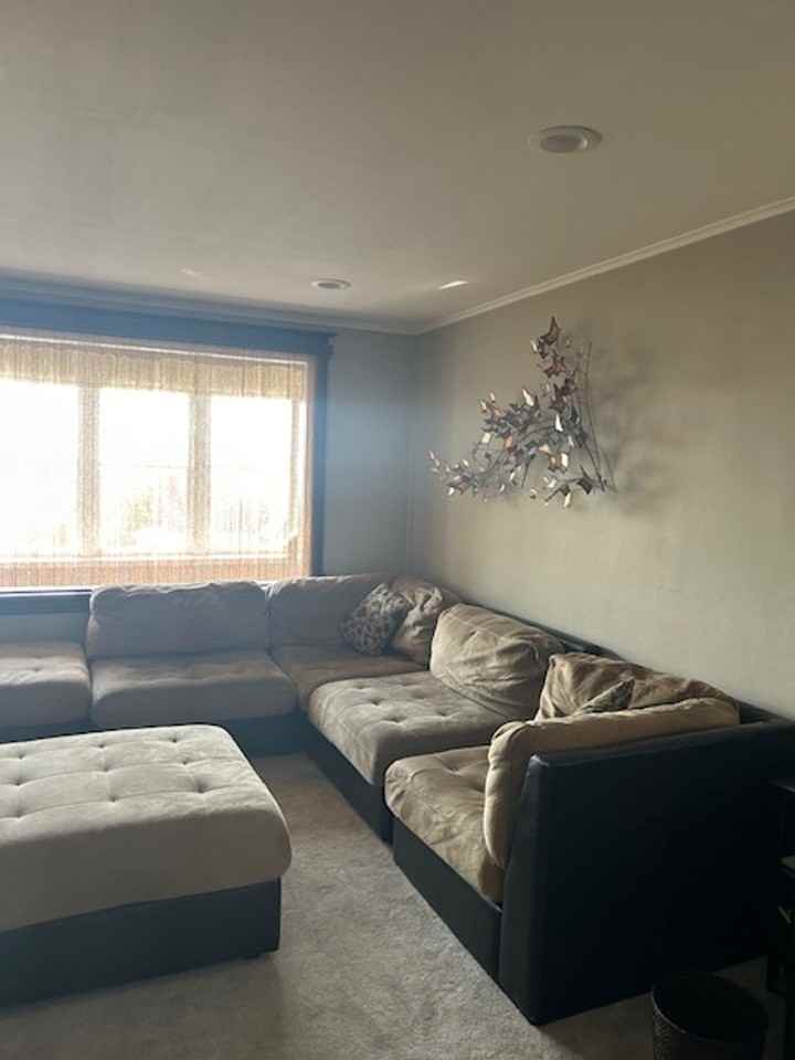 17 E 6th St - Photo 3 of 7