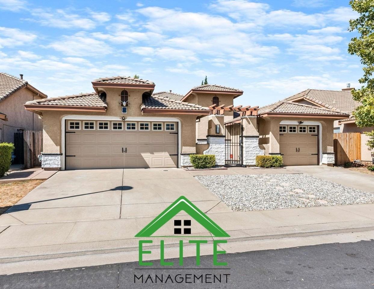 10049 Mosaic Way - Photo 2 of 29