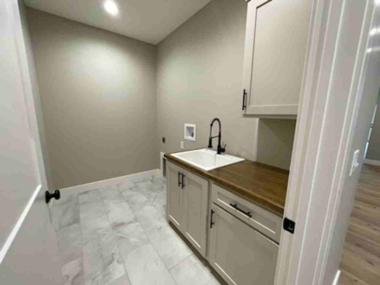 10987 Quail Nest Dr - Photo 3 of 18