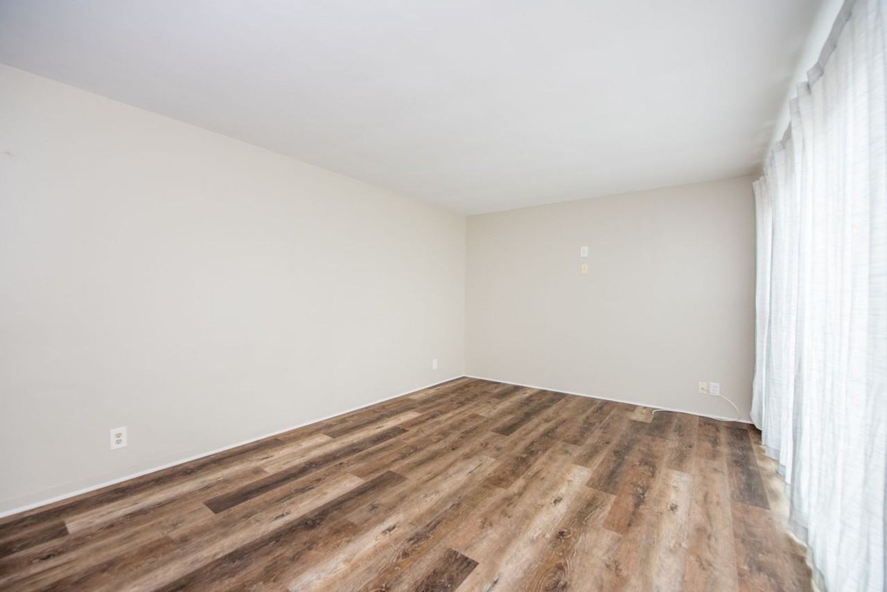 224 Frankfort Ave - Photo 6 of 24