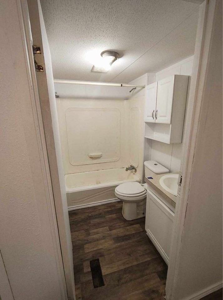 208 Tallie Ct - Photo 7 of 12