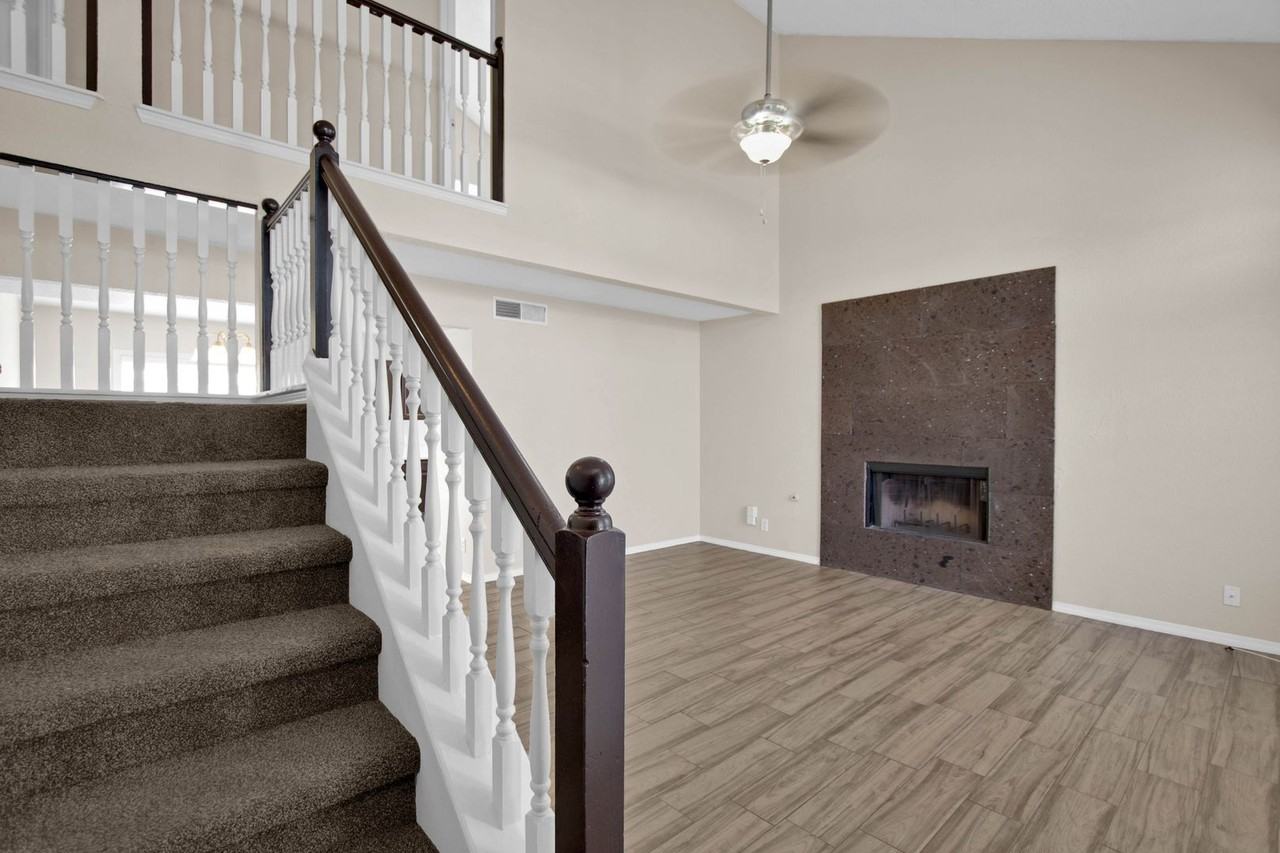 11816 Two Towers Dr - Photo 3 of 19