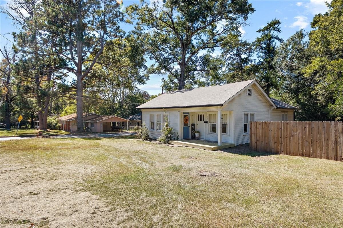 2501 Pearl St #NA - Photo 3 of 23