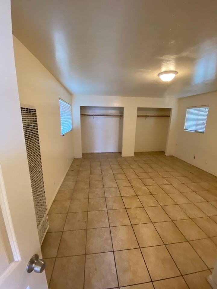 6705 Del Playa Dr - Photo 6 of 14