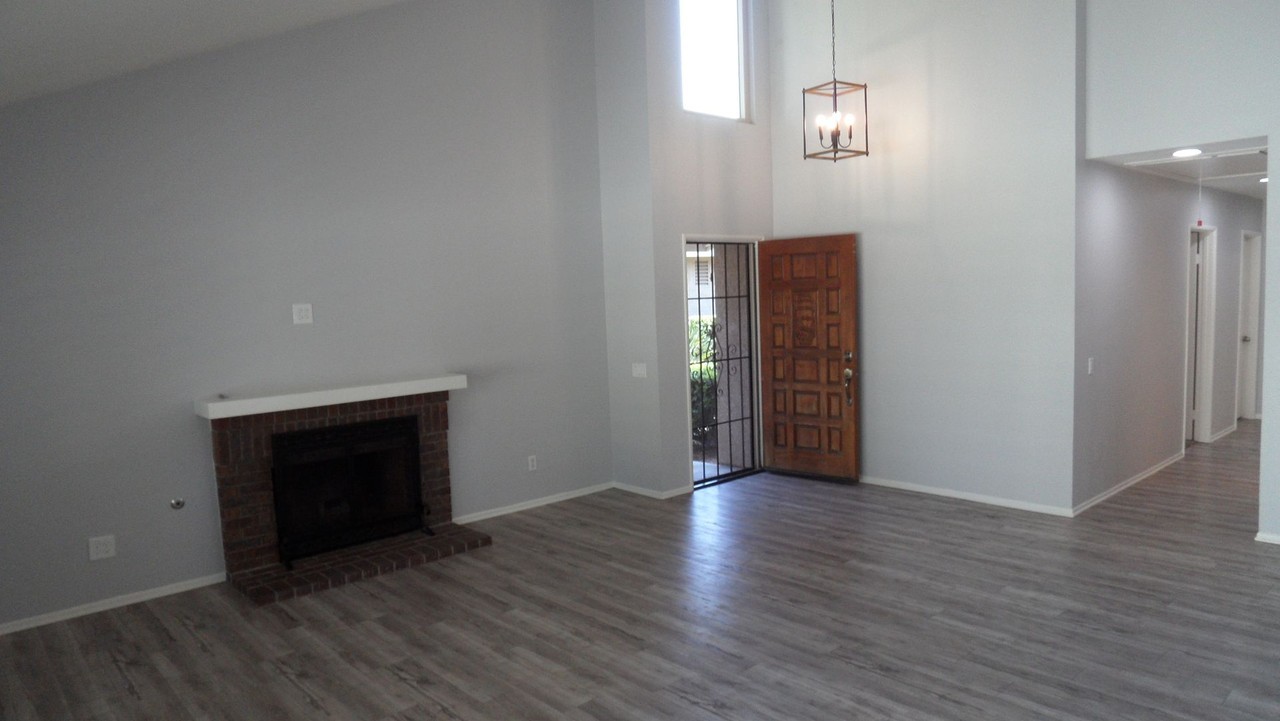 21325 Via Del Vaquero - Photo 3 of 34