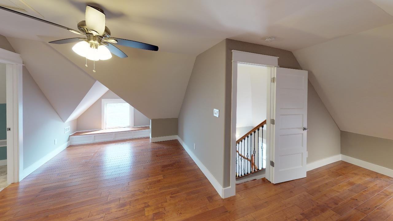 1605 Forest Ave - Photo 5 of 24