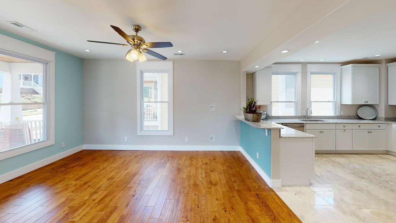 1601 Forest Ave Knoxville TN - Photo 5 of 35