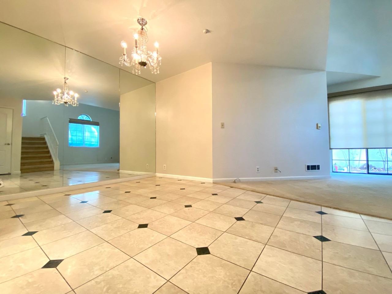 1040 Avila Terraza #7S - Photo 3 of 18