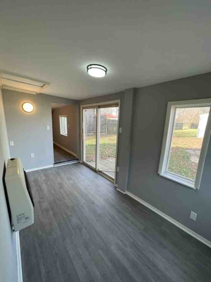 820 Hilock Rd - Photo 5 of 11