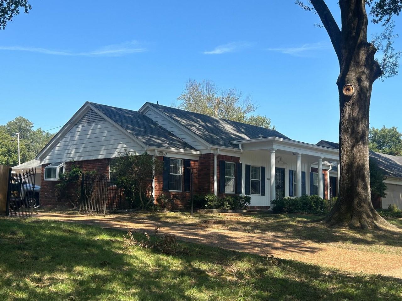 1888 Finley Rd - Photo 2 of 23