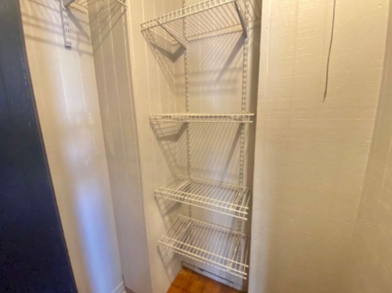 2324 28th St - Photo 5 of 11