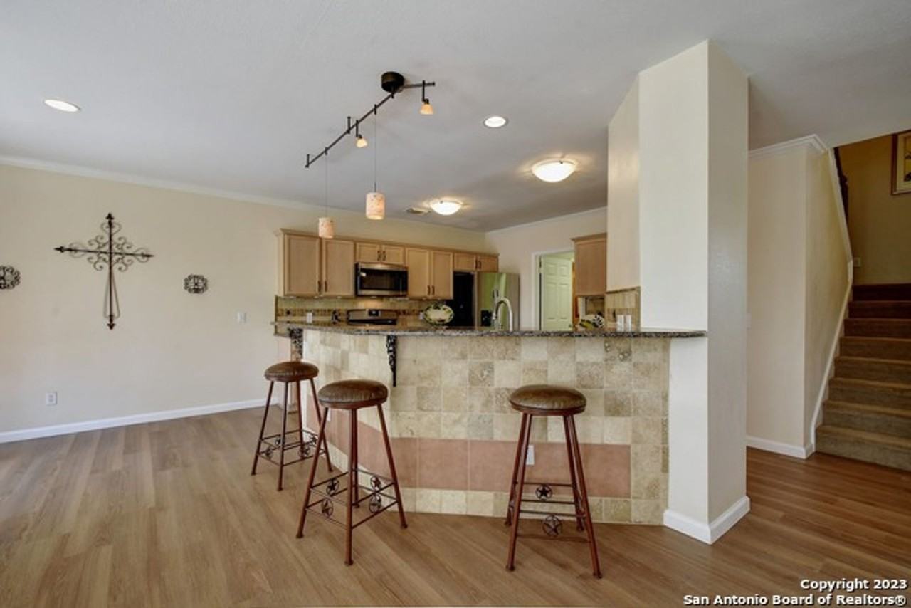 16 Claybrook - Photo 7 of 26