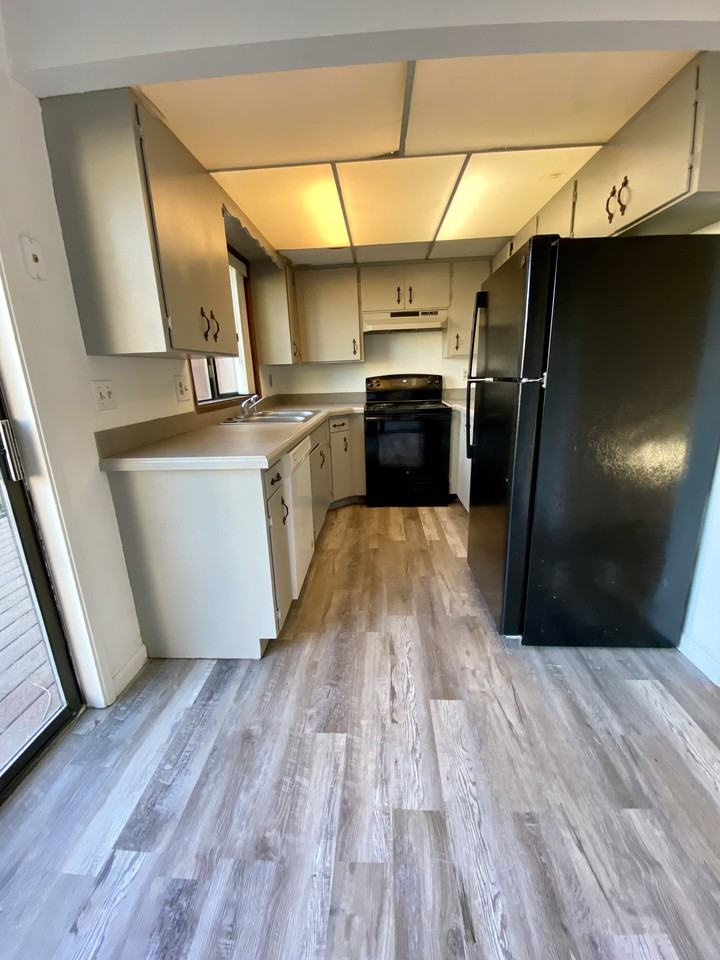 258 258 North East Damson Place #C - Photo 3 of 11