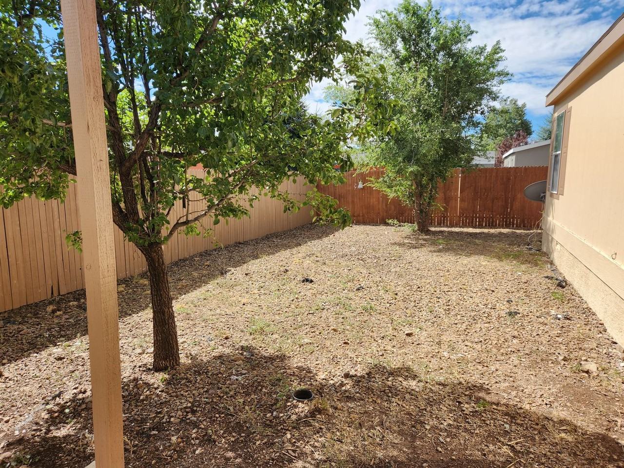 1786 W Stephen Dr - Photo 2 of 11