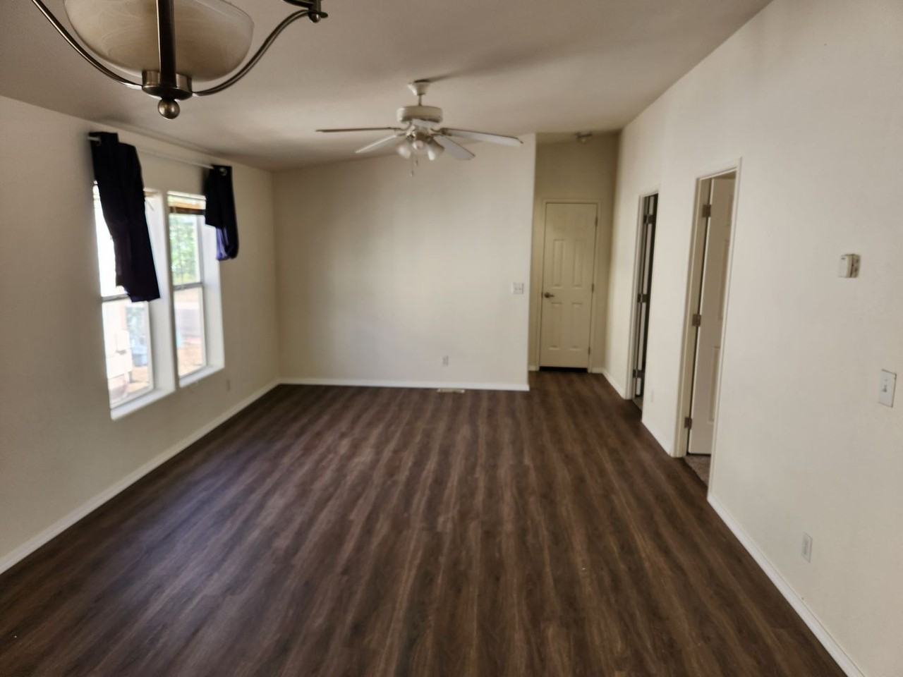 1786 W Stephen Dr - Photo 3 of 11