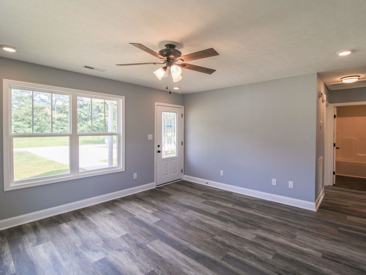 19827 Shady Acres Cir - Photo 4 of 24