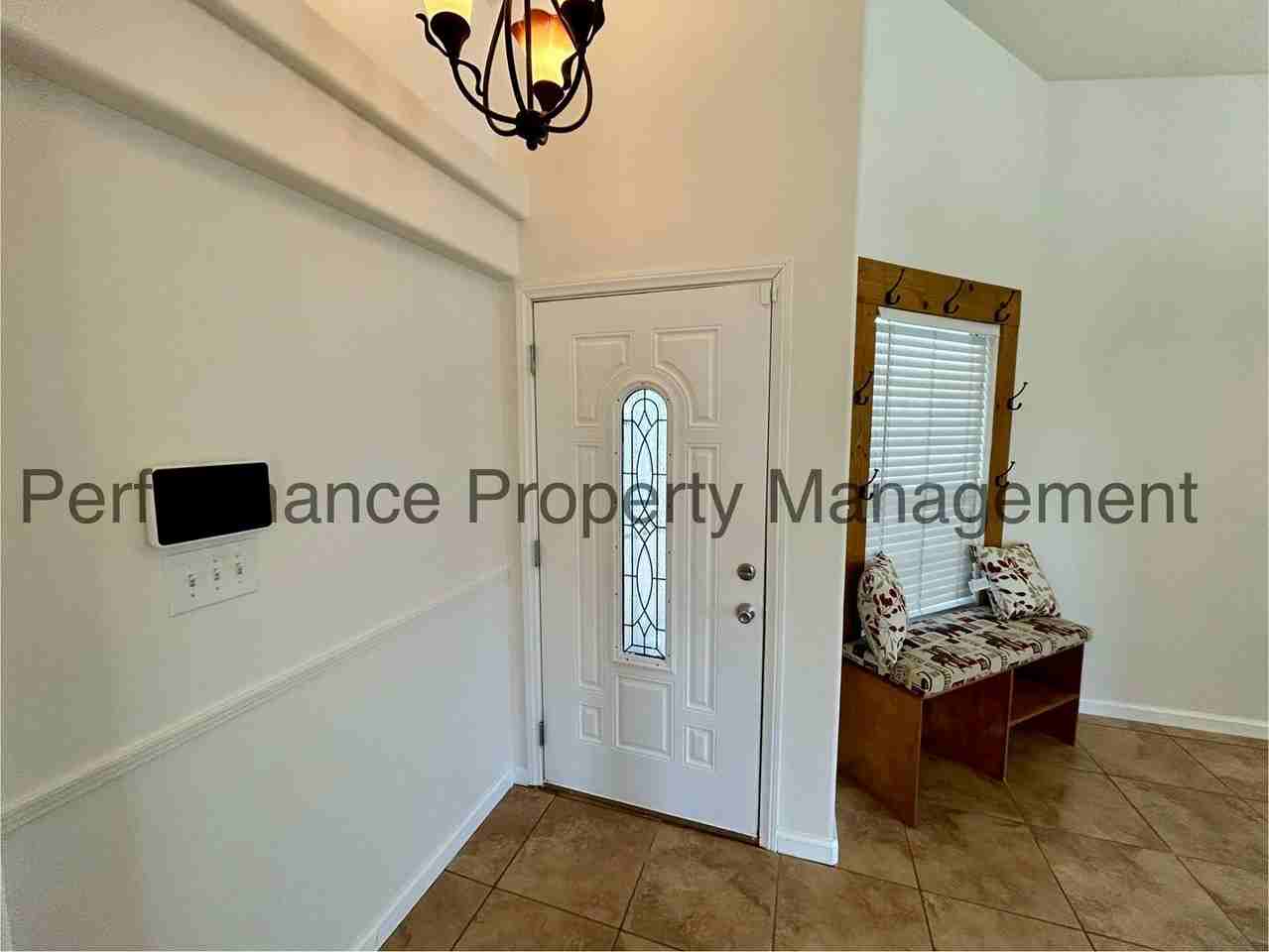 301 Camwood Ave - Photo 2 of 21