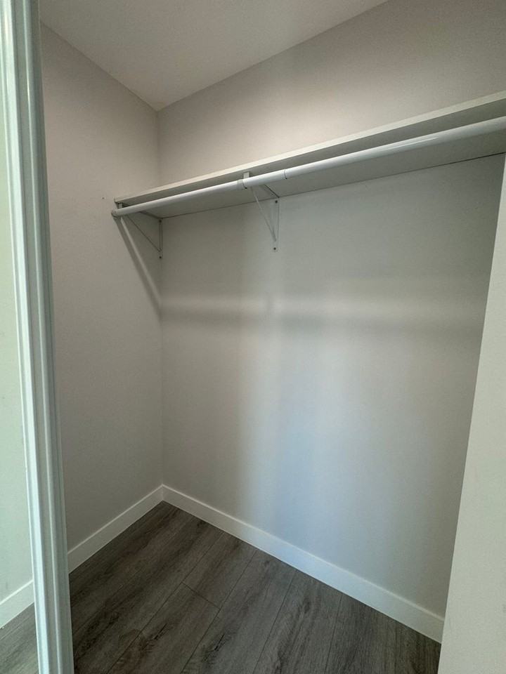 11517 Balboa Blvd - Photo 6 of 8