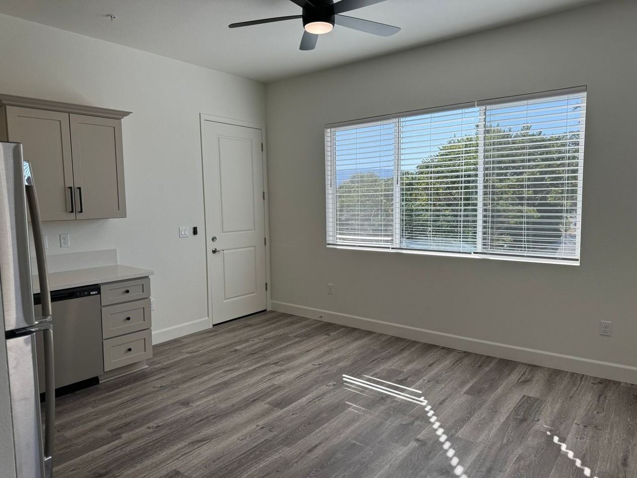 Move-In Ready! New Sparks Apartments with 1 Month Free! - Photo 3 of 50