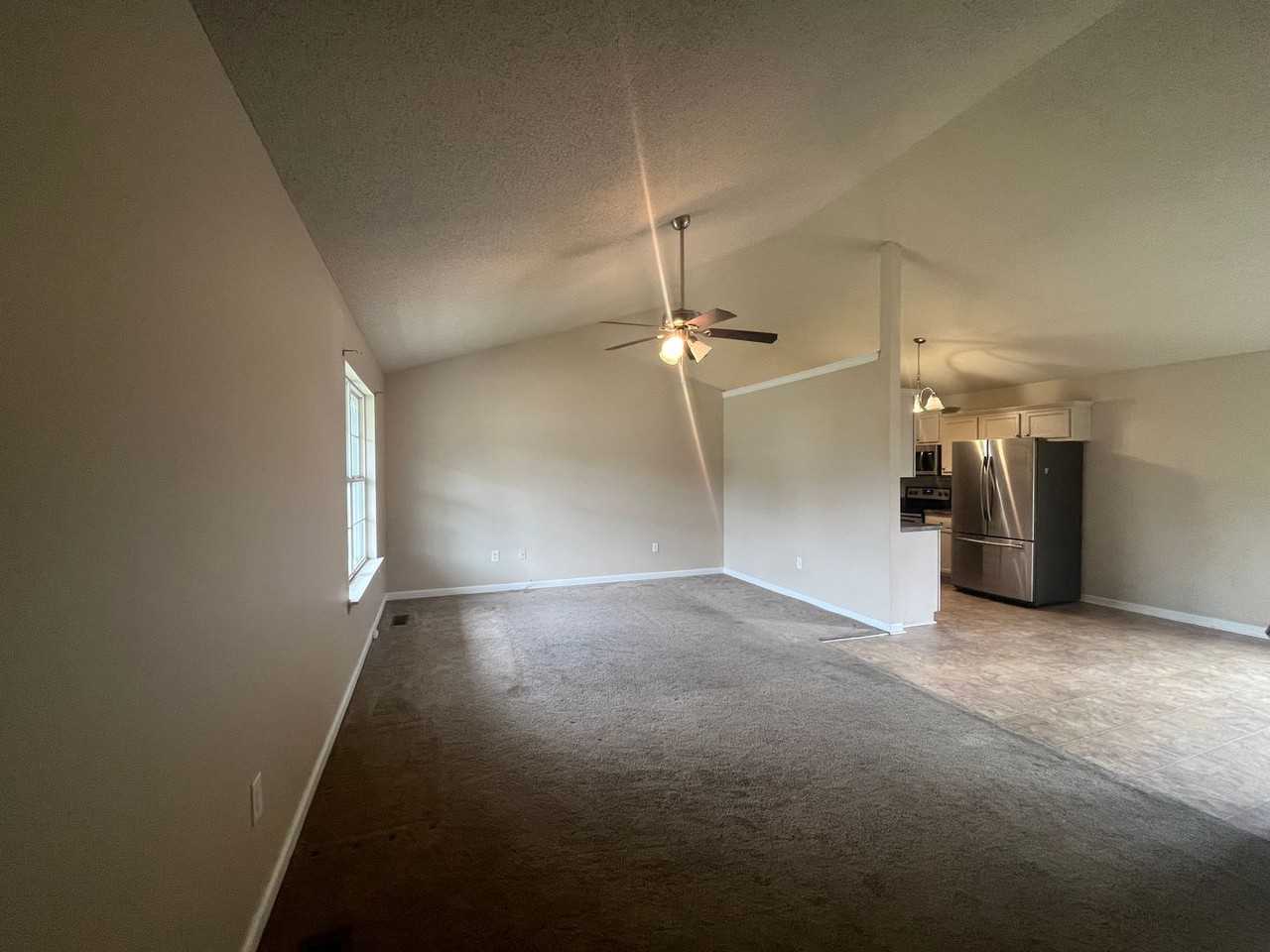 46 Montana Dr - Photo 2 of 18