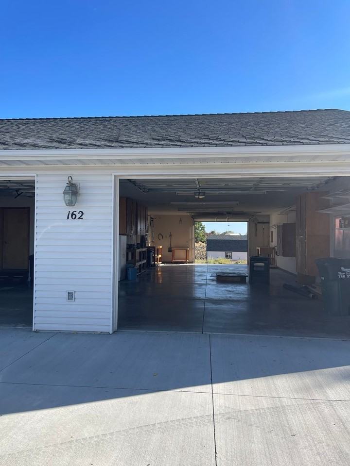 162 Glen Brier Dr - Photo 3 of 22