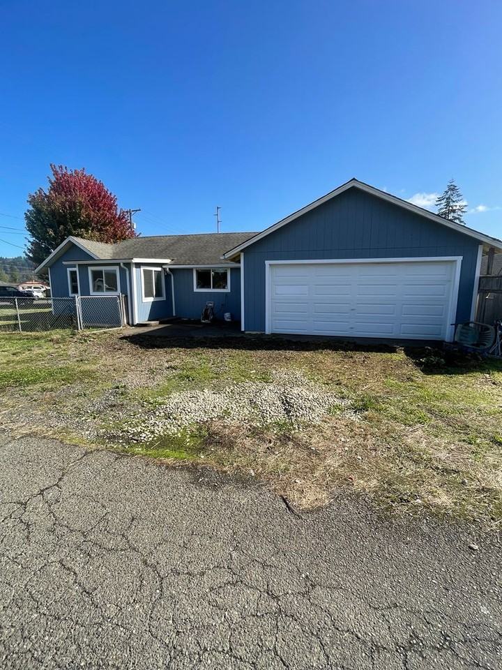 103 E Scott St, Aberdeen, WA 98520 3 bedroom House Rental Zumper