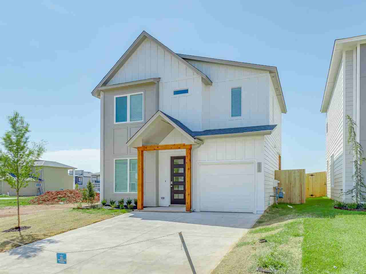 2540 Nw 132nd Pl - Photo 3 of 30