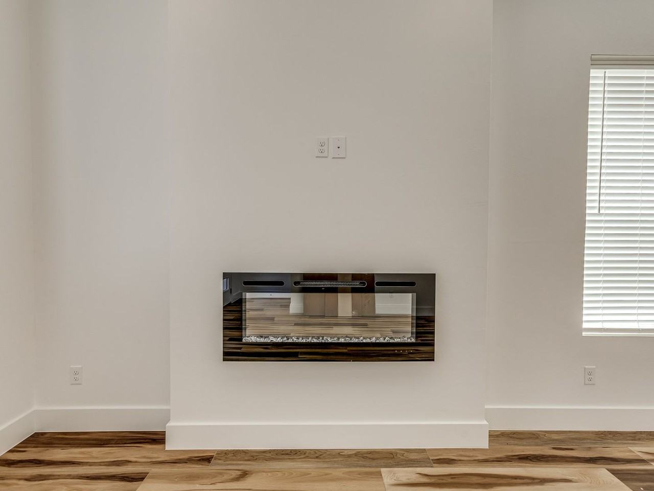 2540 Nw 132nd Pl - Photo 6 of 30