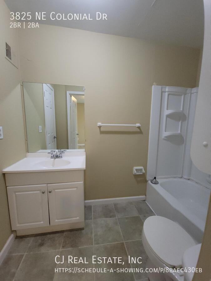 3825 Ne Colonial Dr - Photo 7 of 9